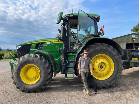 Charlie Tractor